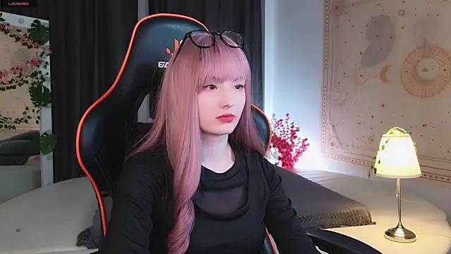 Akemi Sora  online show from 02.26.25