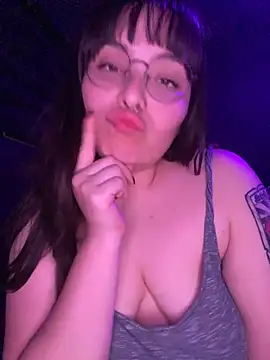 Snapshot of Solo_yoss chatting on 02.23.26 Solo yoss online show from 02.23.26