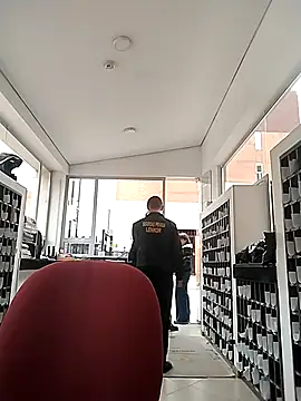 Snapshot of oscarshow24 chatting on 02.23.25 oscarshow24 online show from 02.23.25