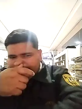 Snapshot of oscarshow24 chatting on 02.26.25 oscarshow24 online show from 02.26.25