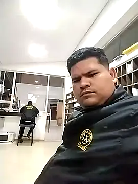 Snapshot of oscarshow24 chatting on 02.27.25 oscarshow24 online show from 02.27.25