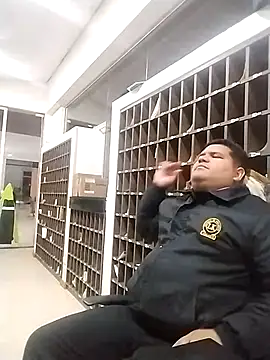 Snapshot of oscarshow24 chatting on 03.05.25 oscarshow24 online show from 03.05.25