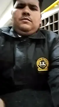 Snapshot of oscarshow24 chatting on 03.11.25 oscarshow24 online show from 03.11.25