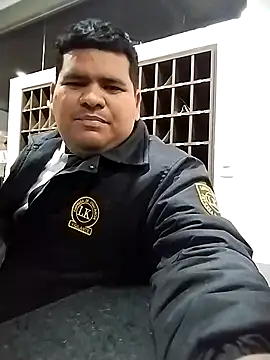 Snapshot of oscarshow24 chatting on 09.25.25 oscarshow24 online show from 09.25.25