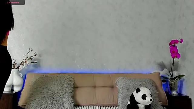 Snapshot of Tina_Mart chatting on 03.25.26 Tina Mart online show from 03.25.26