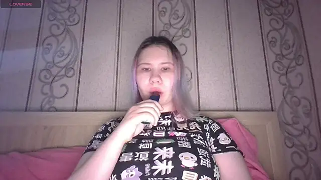 Little kitsune1707 online show from 09.29.25