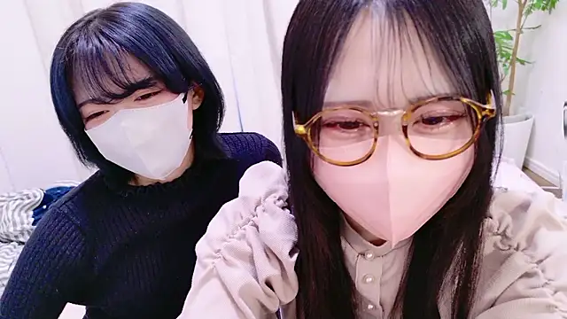 Snapshot of mao_maochan chatting on 12.16.25 mao maochan online show from 12.16.25