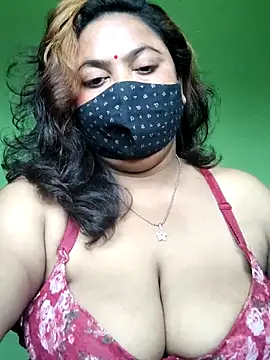 Snapshot of rani130 chatting on 11.02.25 rani130 online show from 11.02.25