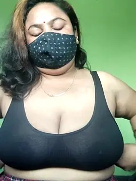 Snapshot of rani130 chatting on 11.12.25 rani130 online show from 11.12.25