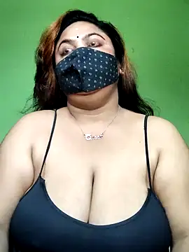 Snapshot of rani130 chatting on 01.06.26 rani130 online show from 01.06.26