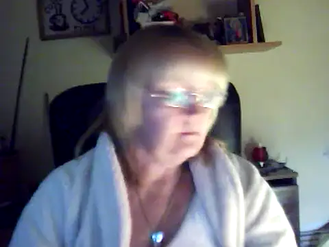 Snapshot of Violet5364 chatting on 03.01.25 Violet5364 online show from 03.01.25