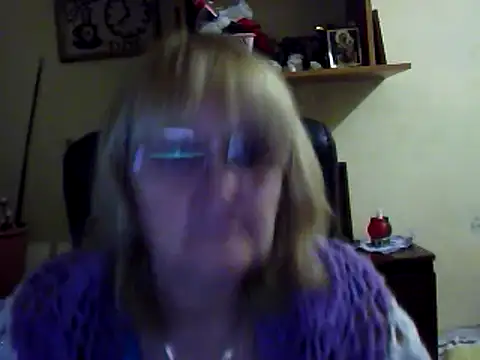 Snapshot of Violet5364 chatting on 03.02.25 Violet5364 online show from 03.02.25