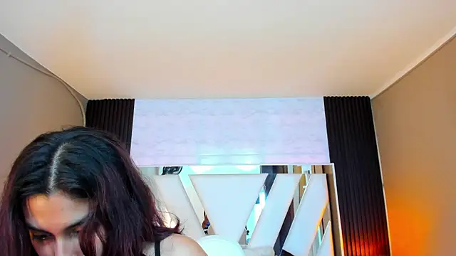 Cristin Petite online show from 03.10.25