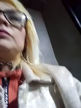 CandieGilson   online show from 02.06.26