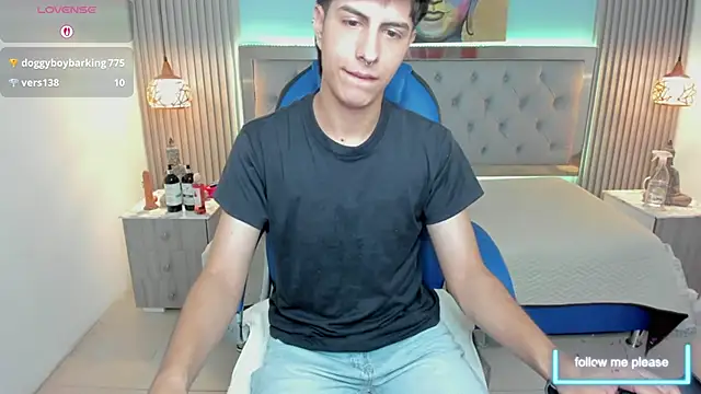 Estiv18  online show from 11.16.25