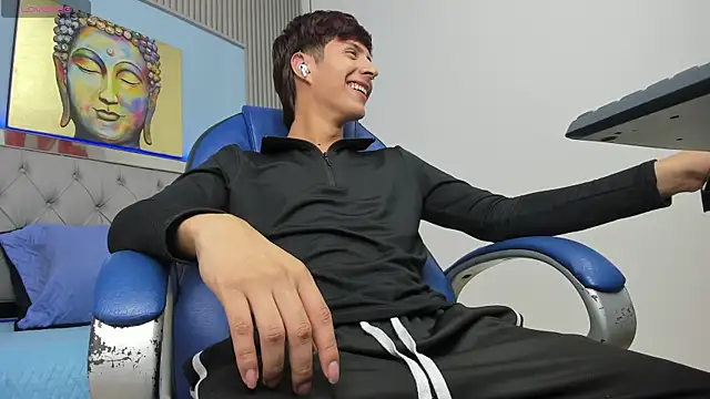 Estiv18  online show from 01.10.26