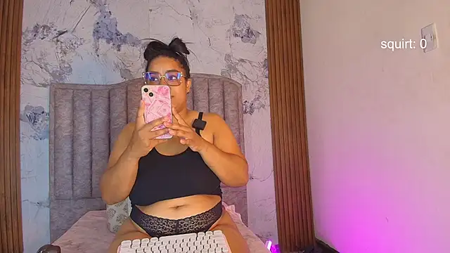 kendrakaramelo online show from 11.22.25