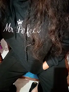 Mannat-222 online show from 11.24.25