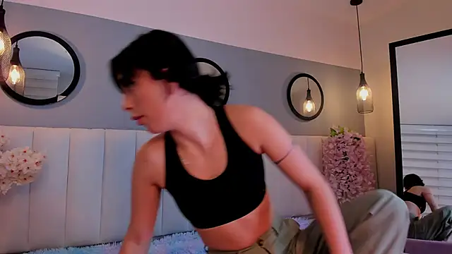 alice lodge online show from 12.05.25