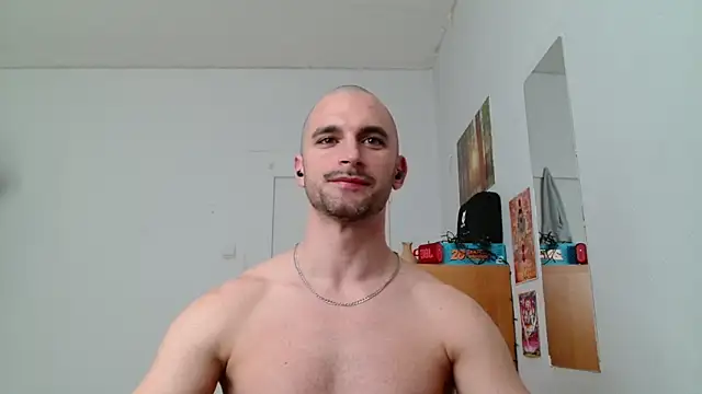 Snapshot of OskarBreno chatting on 05.11.26 OskarBreno online show from 05.11.26