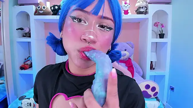 miss   megan online show from 10.23.25