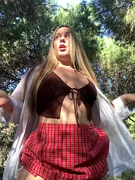 Mona Plus online show from 02.17.25