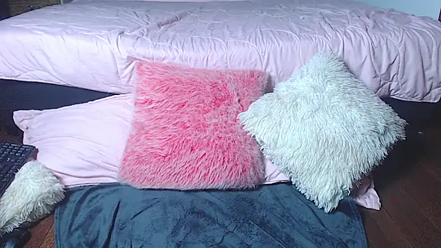 rebeka kenye online show from 03.19.25