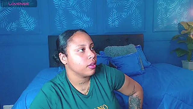 rebeka kenye online show from 11.29.25