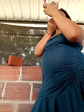 promiscuous-indecent-momm online show from 04.05.26