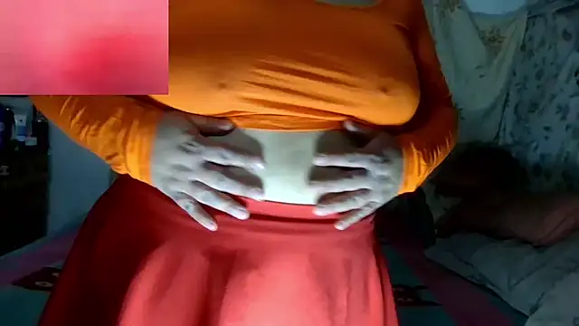 erinadarling79 online show from 07.17.26