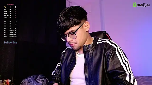 isaac-saenz online show from 11.07.25