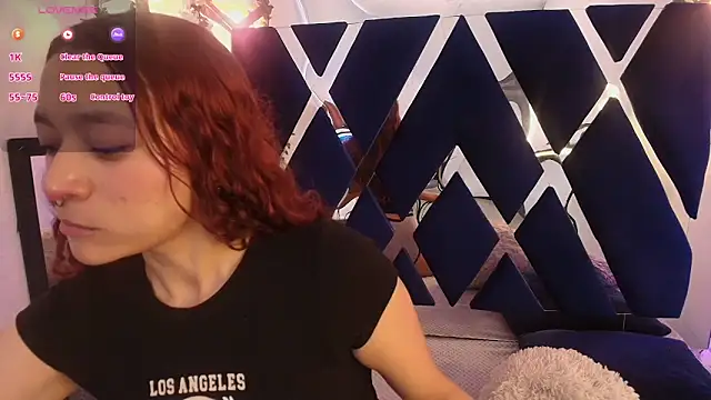 Snapshot of charlotte_bluee chatting on 09.20.25 charlotte bluee online show from 09.20.25