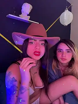 Snapshot of isis_lombardi chatting on 03.16.25 isis lombardi online show from 03.16.25