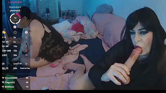 Snapshot of MissNadiaX06 chatting on 03.16.25 MissNadiaX06 online show from 03.16.25