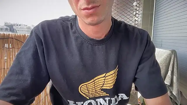Snapshot of MikymikeBBWD chatting on 07.18.26 MikymikeBBWD online show from 07.18.26