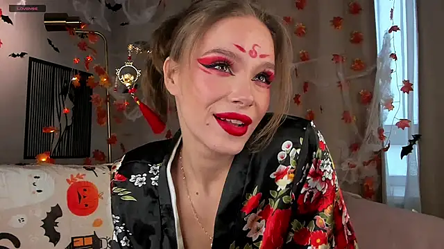 TaiteBayles online show from 10.28.25