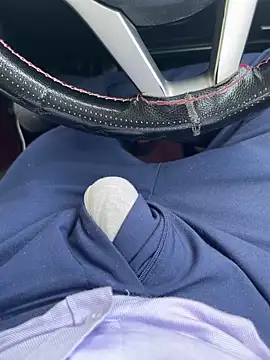 Snapshot of BadboySLR_8899 chatting on 05.27.26 BadboySLR 8899 online show from 05.27.26