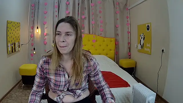 TessaDaybreak online show from 02.11.26