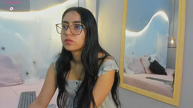 lucelly 15 online show from 11.03.25