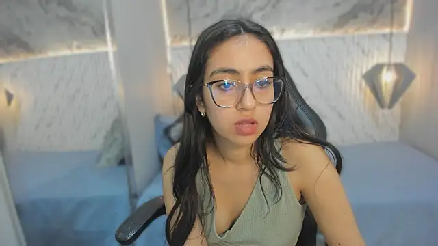 lucelly 15 online show from 11.07.25