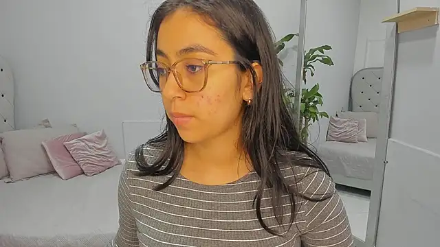 lucelly 15 online show from 02.28.26