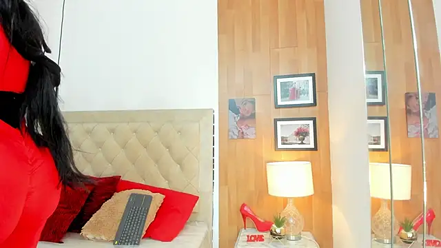 KimberlyBigBoobs online show from 11.27.25