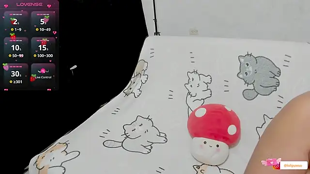 Naoko 7w7 online show from 02.10.26