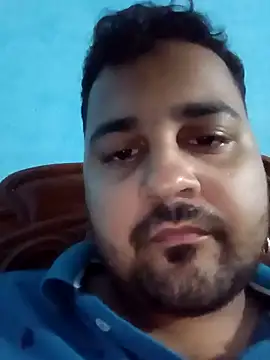 Snapshot of susthovai chatting on 10.03.25 susthovai online show from 10.03.25