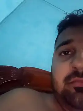 Snapshot of susthovai chatting on 10.04.25 susthovai online show from 10.04.25