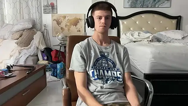 Snapshot of greekmythics chatting on 02.17.25 greekmythics online show from 02.17.25