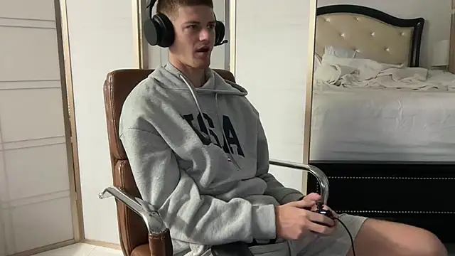 Snapshot of greekmythics chatting on 02.20.25 greekmythics online show from 02.20.25