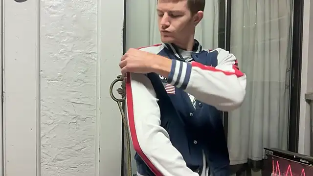 Snapshot of greekmythics chatting on 03.04.25 greekmythics online show from 03.04.25