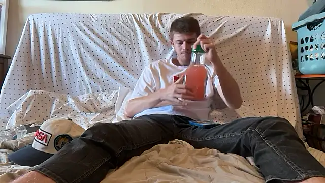 Snapshot of greekmythics chatting on 03.08.25 greekmythics online show from 03.08.25