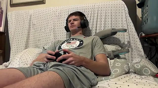 Snapshot of greekmythics chatting on 03.12.25 greekmythics online show from 03.12.25